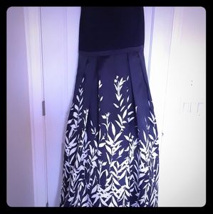 Formal dress/prom dress